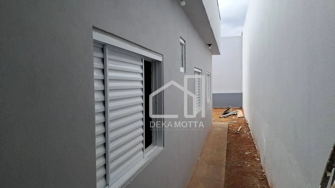 Foto 1 de Casa com 3 quartos à venda, 143m2 em Laranjeiras, Uberlandia - MG
