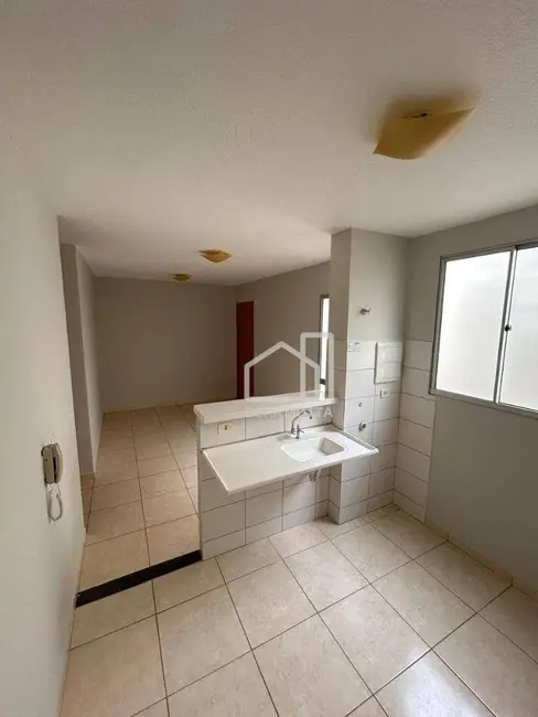 Foto 2 de Apartamento com 2 quartos à venda, 41m2 em Uberlandia - MG