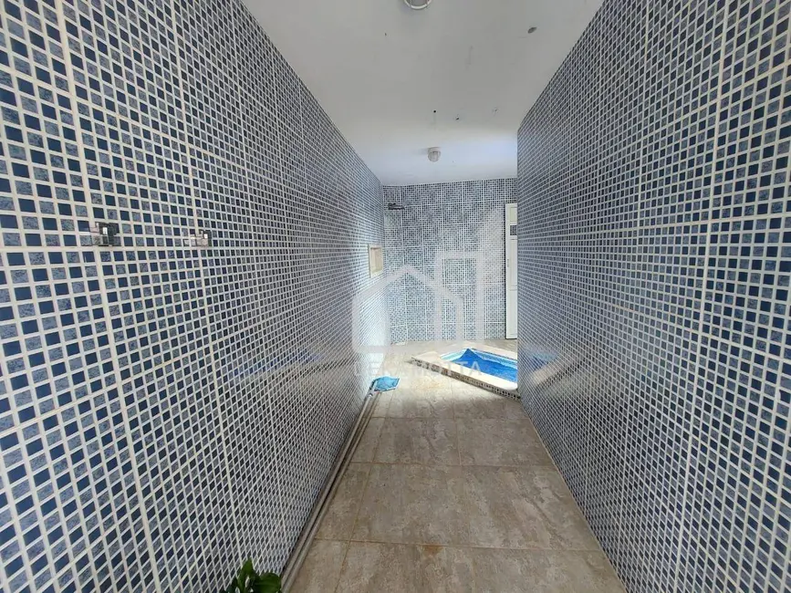 Foto 9 de Casa com 4 quartos à venda, 800m2 em Jardim Karaíba, Uberlandia - MG