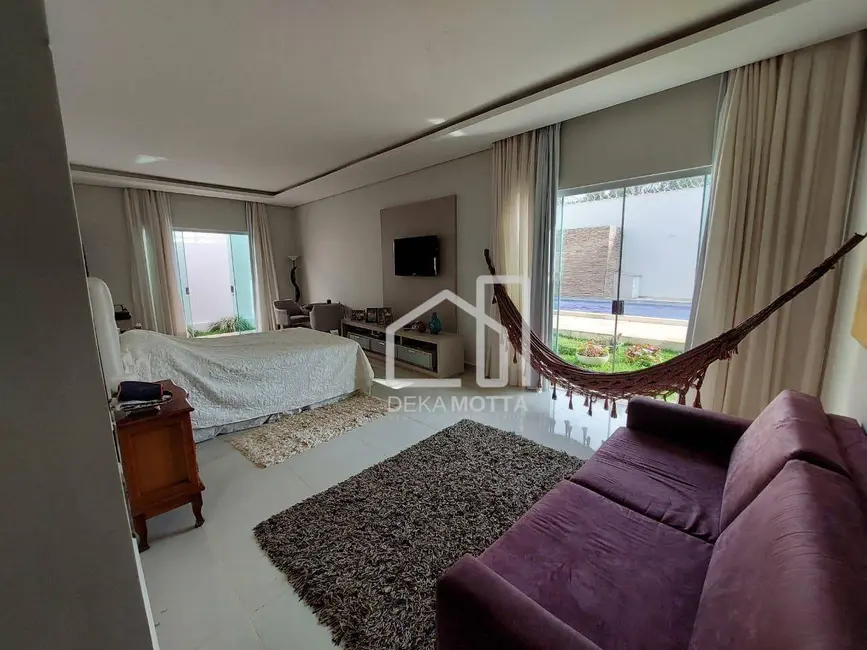 Foto 1 de Casa com 4 quartos à venda, 800m2 em Jardim Karaíba, Uberlandia - MG