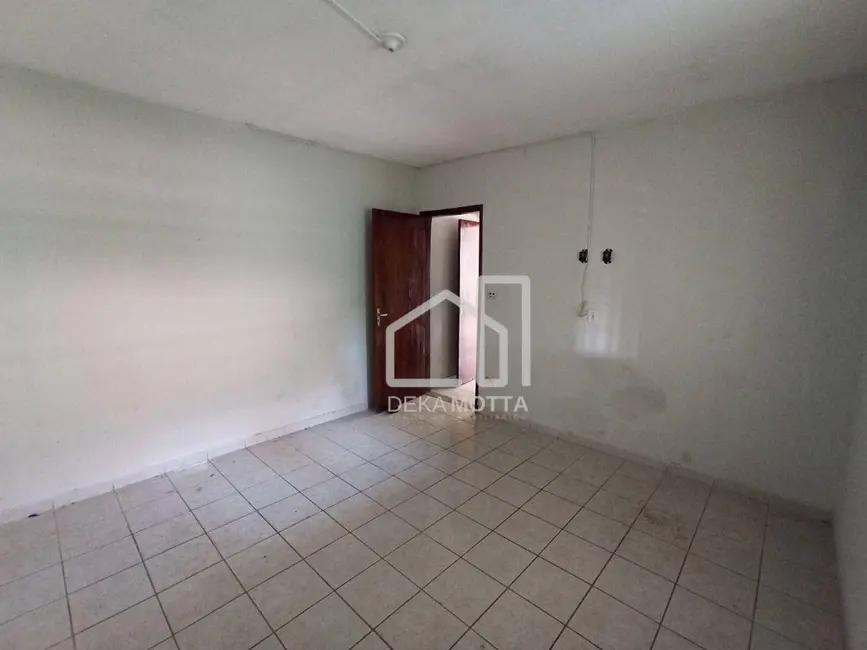 Casa com 1 quarto à venda, 360m2 em Santa Mônica, Uberlandia - MG - imagem 9 Foto 9 de Casa com 1 quarto à venda, 360m2 em Santa Mônica, Uberlandia - MG