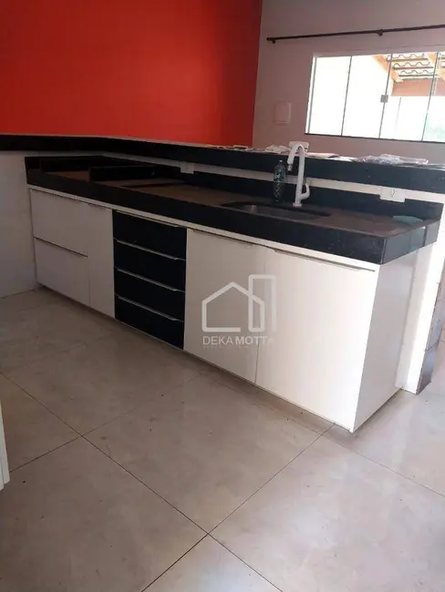 Casa com 2 quartos à venda, 125m2 em Santa Rosa, Uberlandia - MG - imagem 4 Foto 4 de Casa com 2 quartos à venda, 125m2 em Santa Rosa, Uberlandia - MG