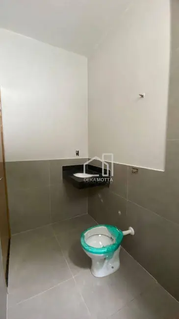 Foto 2 de Casa com 2 quartos à venda, 116m2 em Jardim Ipanema, Uberlandia - MG