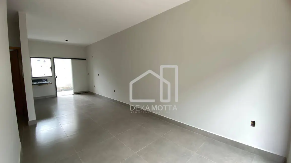 Foto 5 de Casa com 2 quartos à venda, 116m2 em Jardim Ipanema, Uberlandia - MG