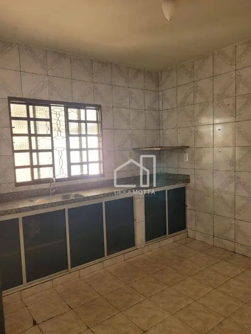 Foto 4 de Casa com 4 quartos à venda, 300m2 em Jardim das Palmeiras, Uberlandia - MG