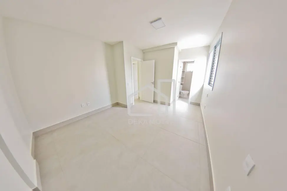 Foto 4 de Apartamento com 3 quartos à venda, 92m2 em Uberlandia - MG