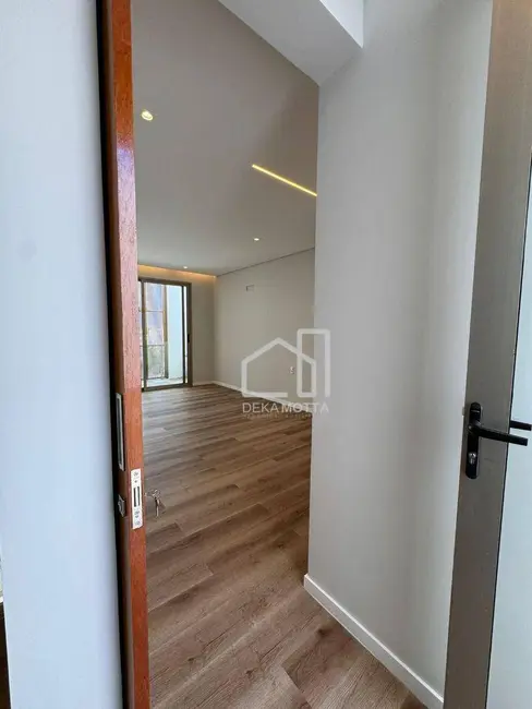 Casa com 4 quartos à venda, 472m2 em Uberlandia - MG - imagem 8 Foto 8 de Casa com 4 quartos à venda, 472m2 em Uberlandia - MG