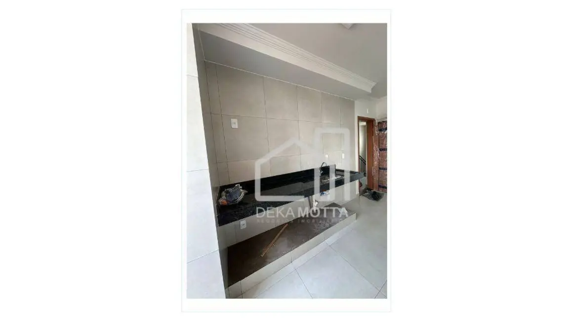 Foto 6 de Apartamento com 2 quartos à venda, 61m2 em Tubalina, Uberlandia - MG