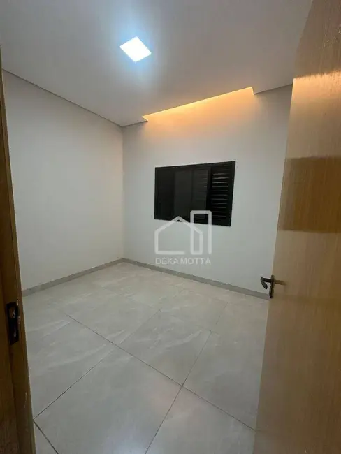 Foto 8 de Casa com 3 quartos à venda, 253m2 em Jardim Europa, Uberlandia - MG