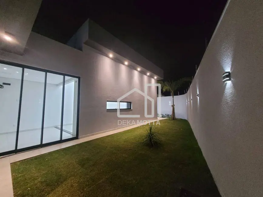 Foto 7 de Casa com 3 quartos à venda, 253m2 em Jardim Europa, Uberlandia - MG