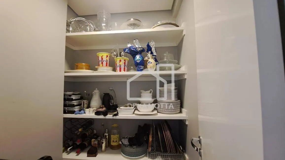 Apartamento com 3 quartos à venda, 198m2 em Nossa Senhora Aparecida, Uberlandia - MG - imagem 5 Foto 5 de Apartamento com 3 quartos à venda, 198m2 em Nossa Senhora Aparecida, Uberlandia - MG