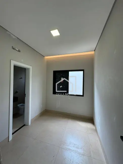 Foto 7 de Casa com 3 quartos à venda, 250m2 em Grand Ville, Uberlandia - MG