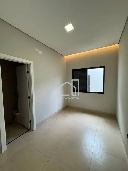 Foto 9 de Casa com 3 quartos à venda, 250m2 em Grand Ville, Uberlandia - MG