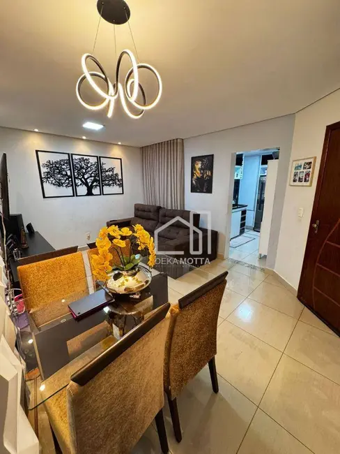 Apartamento com 2 quartos à venda, 63m2 em Laranjeiras, Uberlandia - MG - imagem 3 Foto 3 de Apartamento com 2 quartos à venda, 63m2 em Laranjeiras, Uberlandia - MG