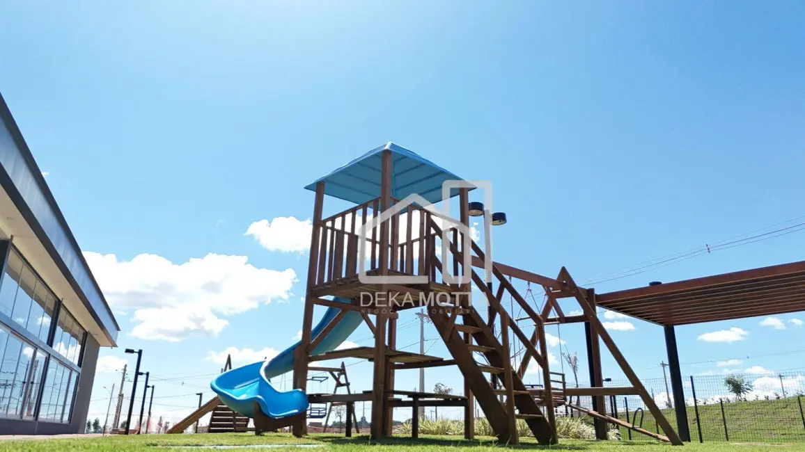 Foto 6 de Terreno / Lote à venda, 264m2 em Uberlandia - MG