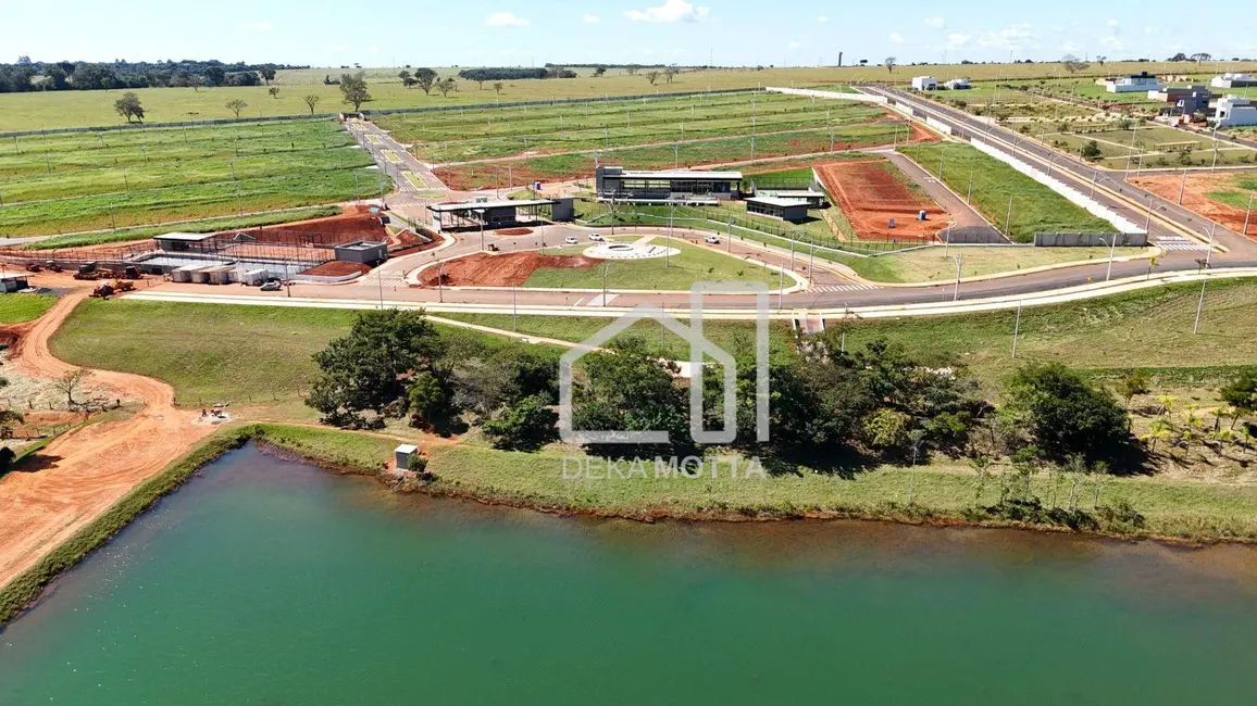 Foto 4 de Terreno / Lote à venda, 264m2 em Uberlandia - MG