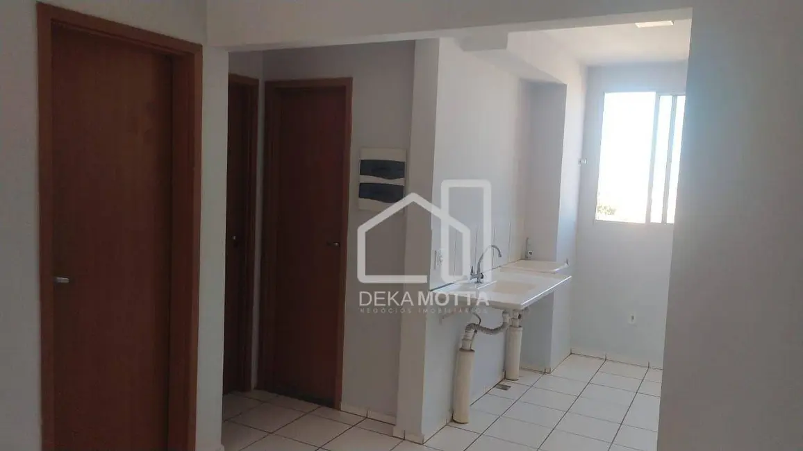 Foto 2 de Apartamento com 2 quartos à venda, 44m2 em Morumbi, Uberlandia - MG