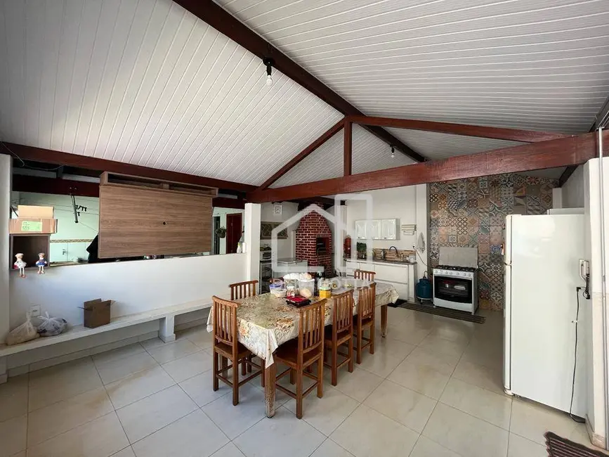 Foto 7 de Casa com 3 quartos à venda, 350m2 em Santa Mônica, Uberlandia - MG