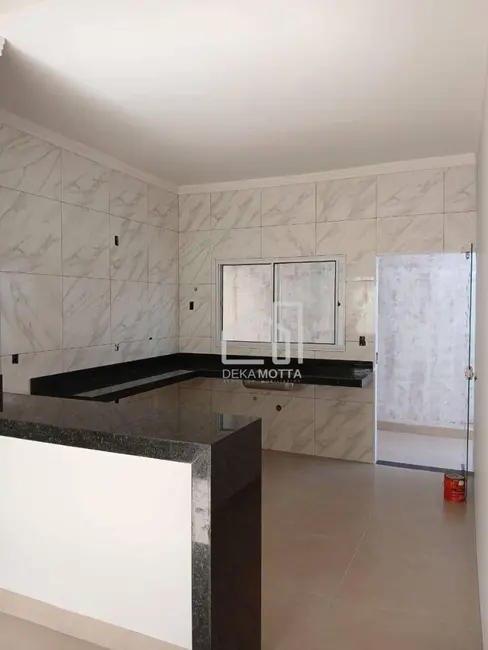 Foto 3 de Casa com 3 quartos à venda, 250m2 em Laranjeiras, Uberlandia - MG