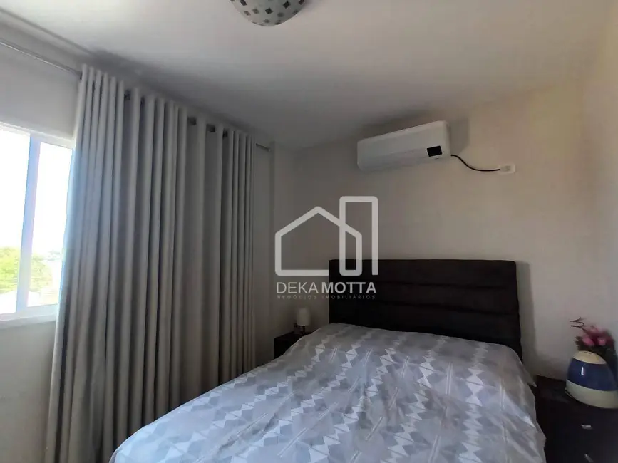 Foto 6 de Apartamento com 3 quartos à venda, 86m2 em Presidente Roosevelt, Uberlandia - MG