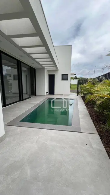 Foto 4 de Casa de Condomínio com 3 quartos à venda em Granja Marileusa, Uberlandia - MG