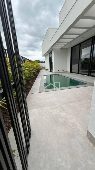 Foto 5 de Casa de Condomínio com 3 quartos à venda em Granja Marileusa, Uberlandia - MG