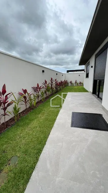 Foto 8 de Casa de Condomínio com 3 quartos à venda em Granja Marileusa, Uberlandia - MG