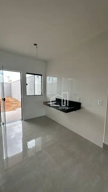 Foto 3 de Casa com 2 quartos à venda, 125m2 em Uberlandia - MG