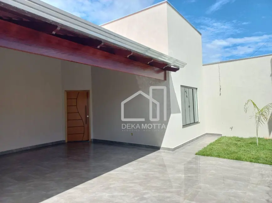 Foto 1 de Casa com 3 quartos à venda, 250m2 em Minas Gerais, Uberlandia - MG