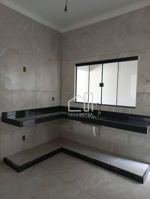 Foto 2 de Casa com 3 quartos à venda, 250m2 em Minas Gerais, Uberlandia - MG