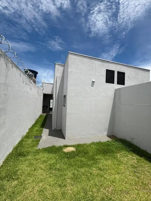 Casa com 2 quartos à venda, 125m2 em Uberlandia - MG - imagem 3 Foto 3 de Casa com 2 quartos à venda, 125m2 em Uberlandia - MG