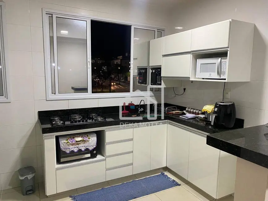Foto 1 de Apartamento com 2 quartos à venda, 50m2 em Pampulha, Uberlandia - MG