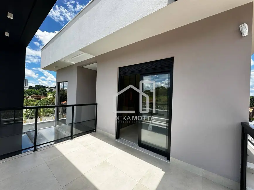 Foto 4 de Casa com 4 quartos à venda, 360m2 em Jardim Inconfidência, Uberlandia - MG