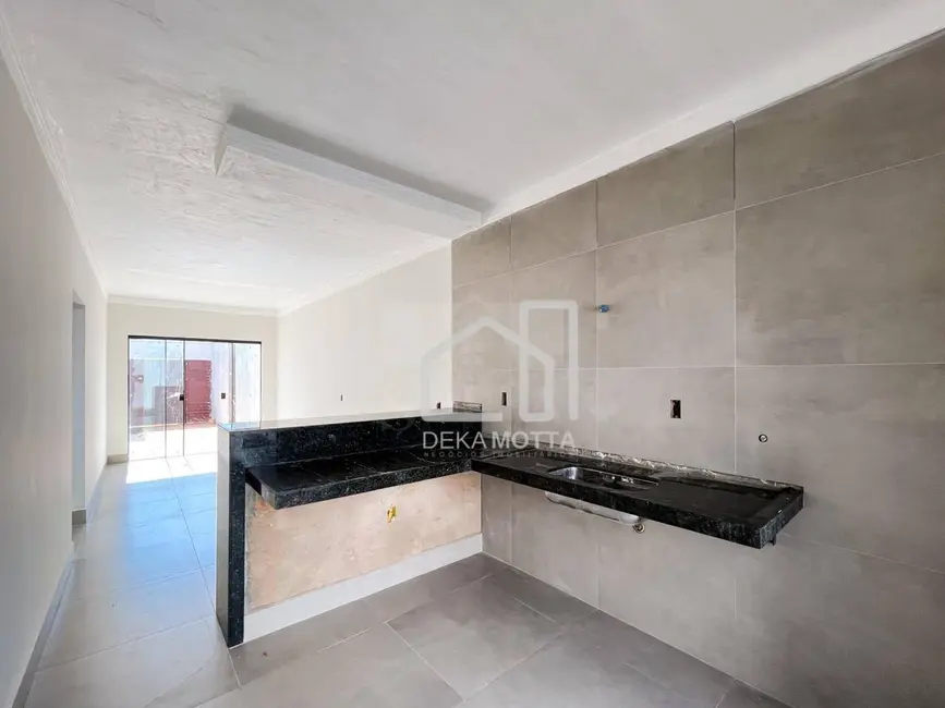 Foto 3 de Casa com 3 quartos à venda, 150m2 em Uberlandia - MG