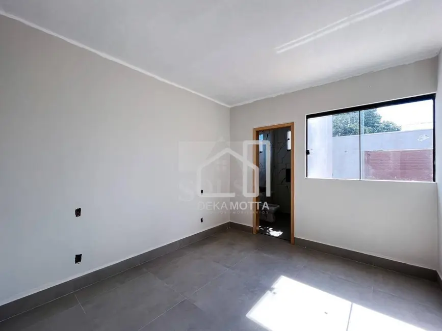 Foto 5 de Casa com 3 quartos à venda, 150m2 em Uberlandia - MG