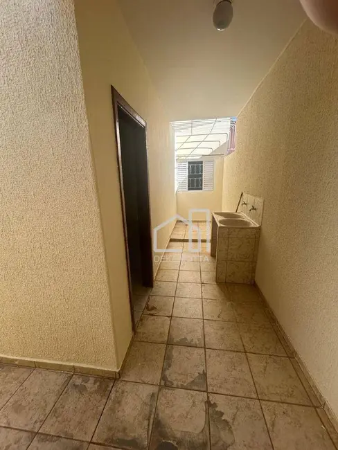 Foto 3 de Casa com 2 quartos à venda, 137m2 em Pacaembu, Uberlandia - MG