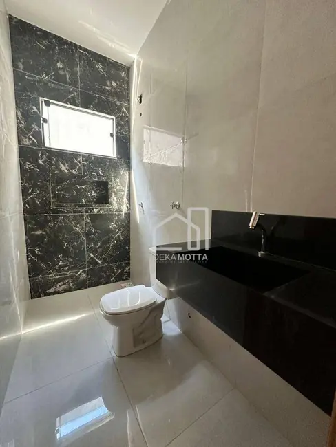 Foto 5 de Casa com 3 quartos à venda, 150m2 em Jardim Holanda, Uberlandia - MG