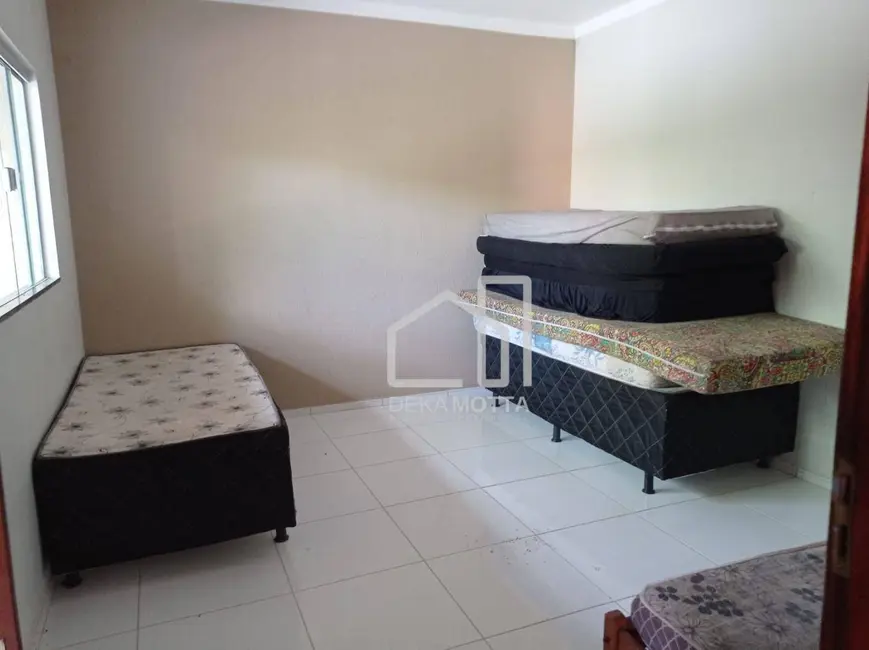 Chácara com 4 quartos à venda, 1000m2 em Morada Nova, Uberlandia - MG - imagem 5 Foto 5 de Chácara com 4 quartos à venda, 1000m2 em Morada Nova, Uberlandia - MG