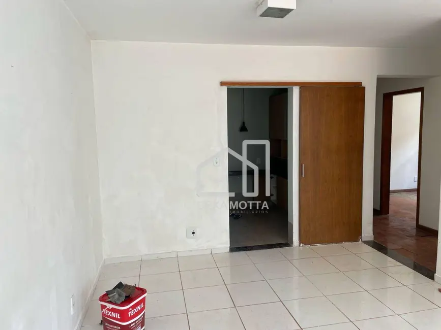 Foto 2 de Apartamento com 3 quartos à venda, 95m2 em Lídice, Uberlandia - MG