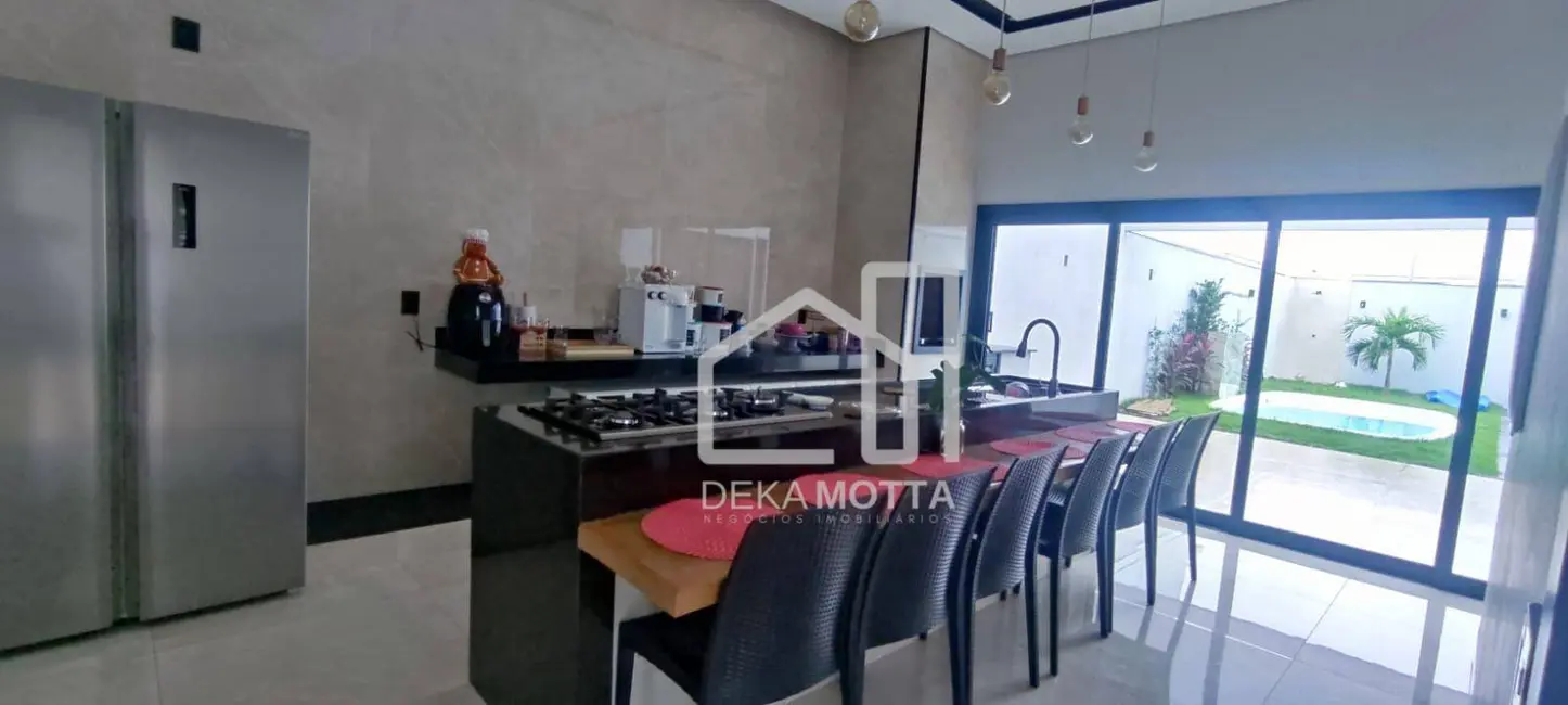 Casa com 3 quartos à venda, 250m2 em Grand Ville, Uberlandia - MG - imagem 6 Foto 6 de Casa com 3 quartos à venda, 250m2 em Grand Ville, Uberlandia - MG