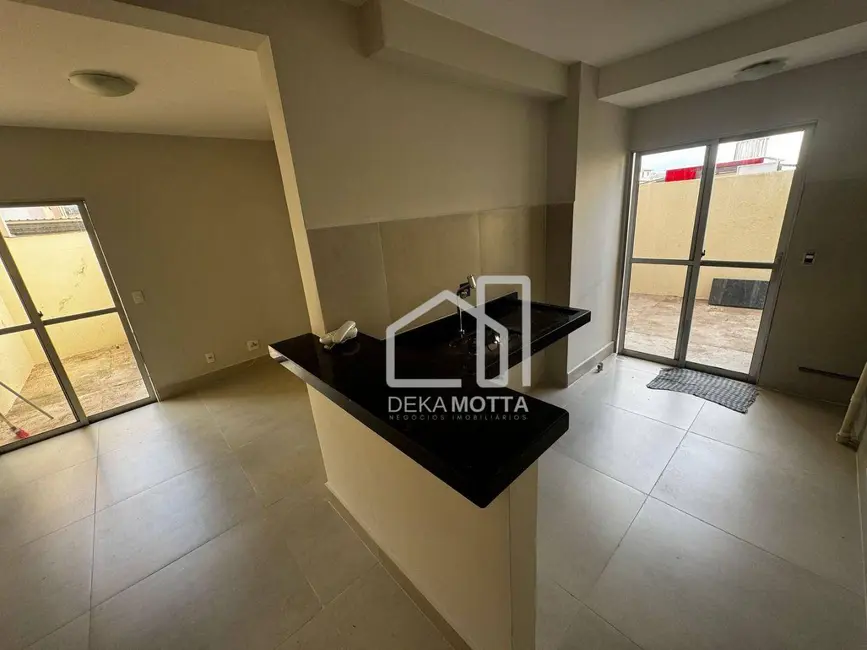 Foto 5 de Apartamento com 3 quartos à venda, 73m2 em Jardim Europa, Uberlandia - MG
