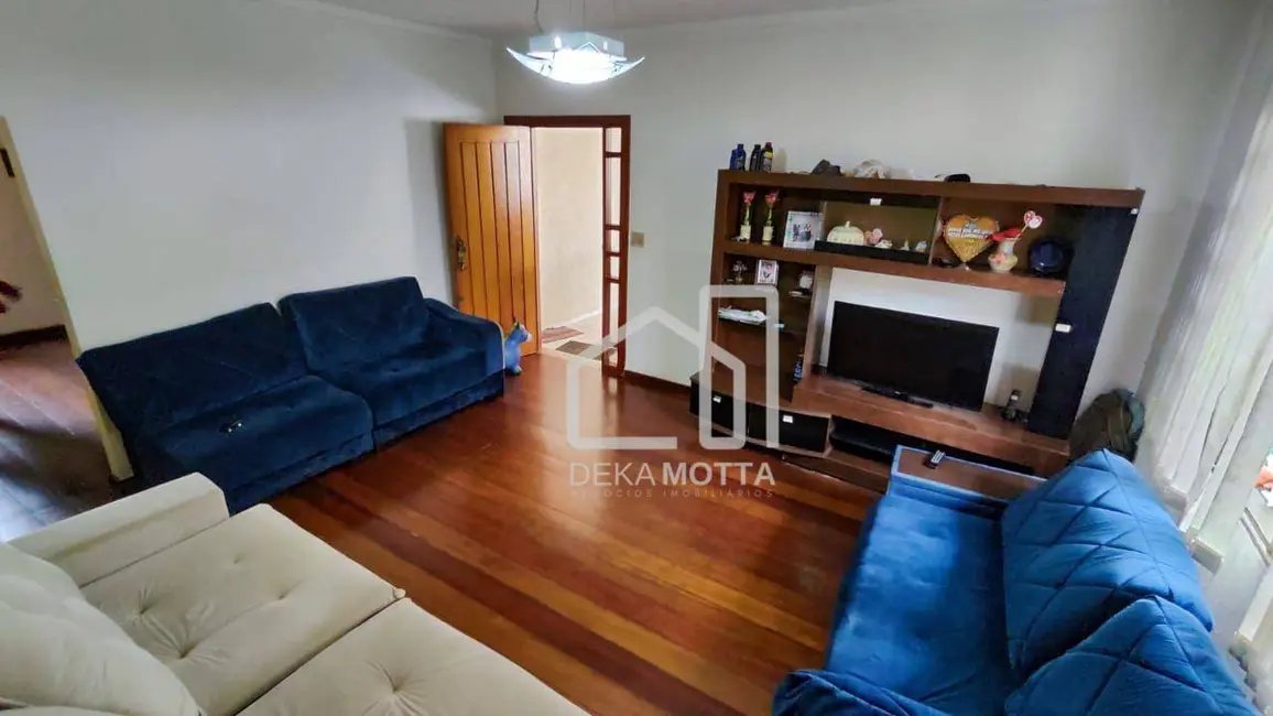 Foto 5 de Casa com 3 quartos à venda, 250m2 em Jardim Patrícia, Uberlandia - MG