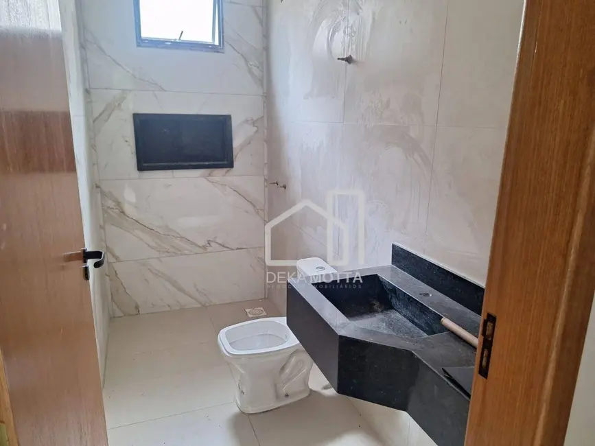 Foto 5 de Casa com 2 quartos à venda, 140m2 em Planalto, Uberlandia - MG