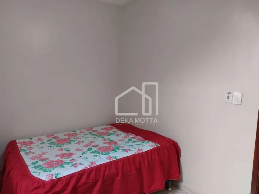 Casa com 5 quartos à venda, 250m2 em Luizote de Freitas, Uberlandia - MG - imagem 3 Foto 3 de Casa com 5 quartos à venda, 250m2 em Luizote de Freitas, Uberlandia - MG