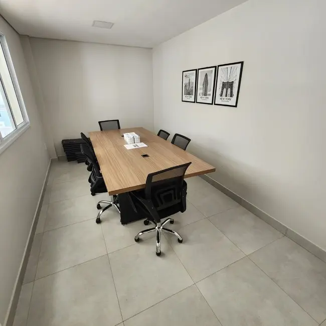 Apartamento com 2 quartos à venda, 56m2 em Santa Mônica, Uberlandia - MG - imagem 3 Foto 3 de Apartamento com 2 quartos à venda, 56m2 em Santa Mônica, Uberlandia - MG