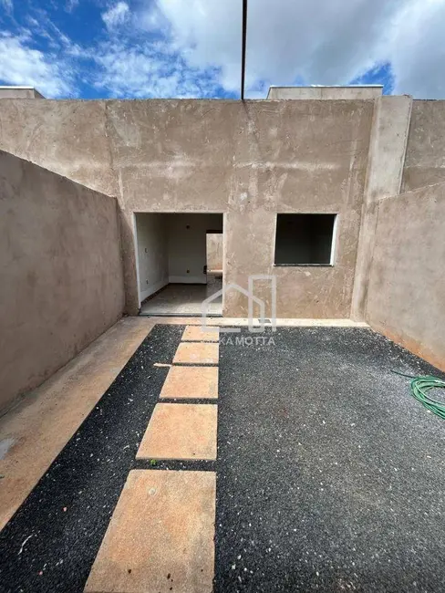 Foto 1 de Casa com 2 quartos à venda, 88m2 em Laranjeiras, Uberlandia - MG