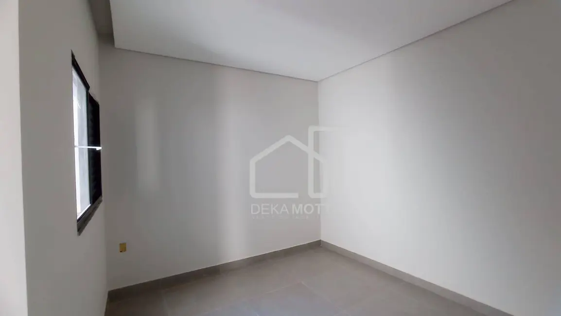 Foto 5 de Casa com 3 quartos à venda, 175m2 em Novo Mundo, Uberlandia - MG