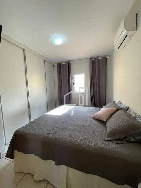 Foto 8 de Casa com 3 quartos à venda, 250m2 em Jardim Holanda, Uberlandia - MG