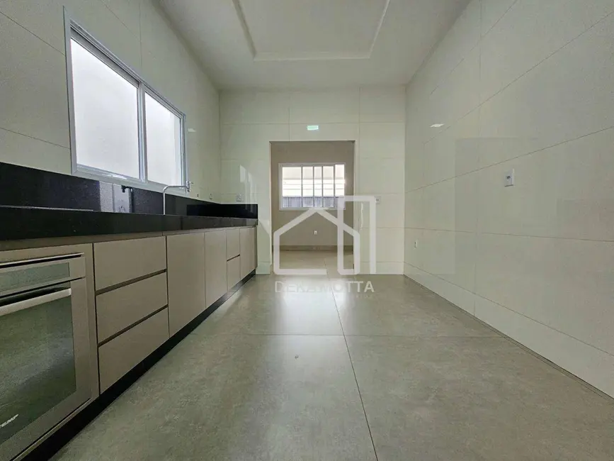 Foto 8 de Casa com 3 quartos à venda, 250m2 em Alto Umuarama, Uberlandia - MG