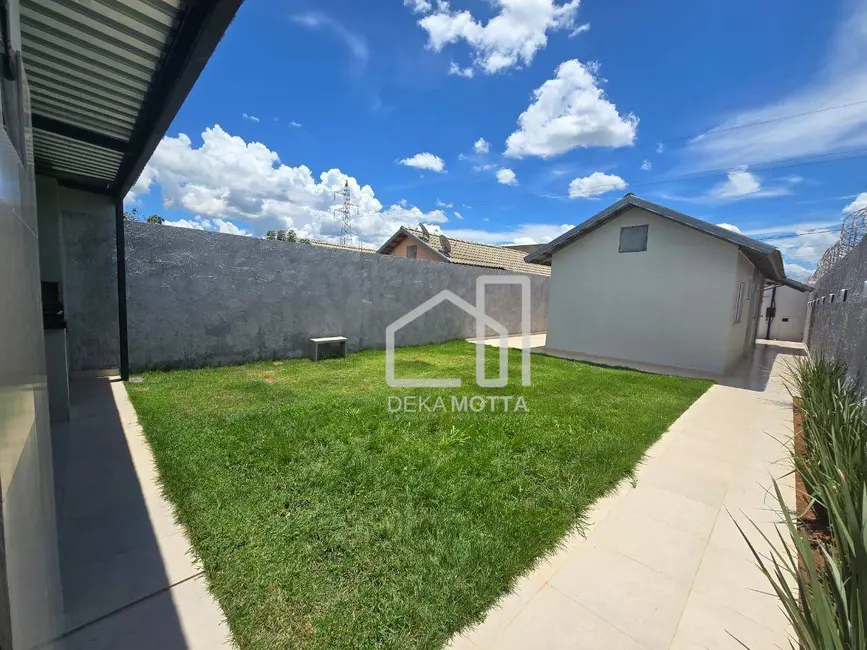 Foto 5 de Casa com 2 quartos à venda, 200m2 em Uberlandia - MG